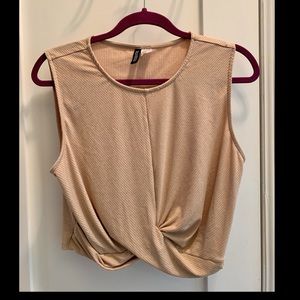 H&M cropped shirt. Size XL